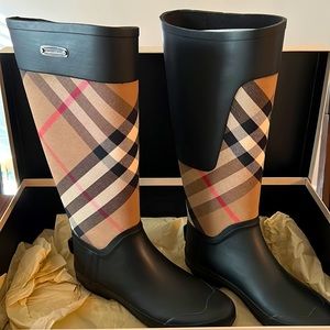 Burberry Clemence Bimaterial Rainboot